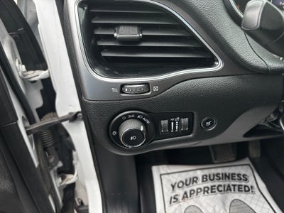 2019 Jeep Cherokee Limited FWD