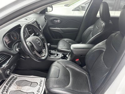 2019 Jeep Cherokee Limited FWD
