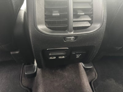 2019 Jeep Cherokee Limited FWD