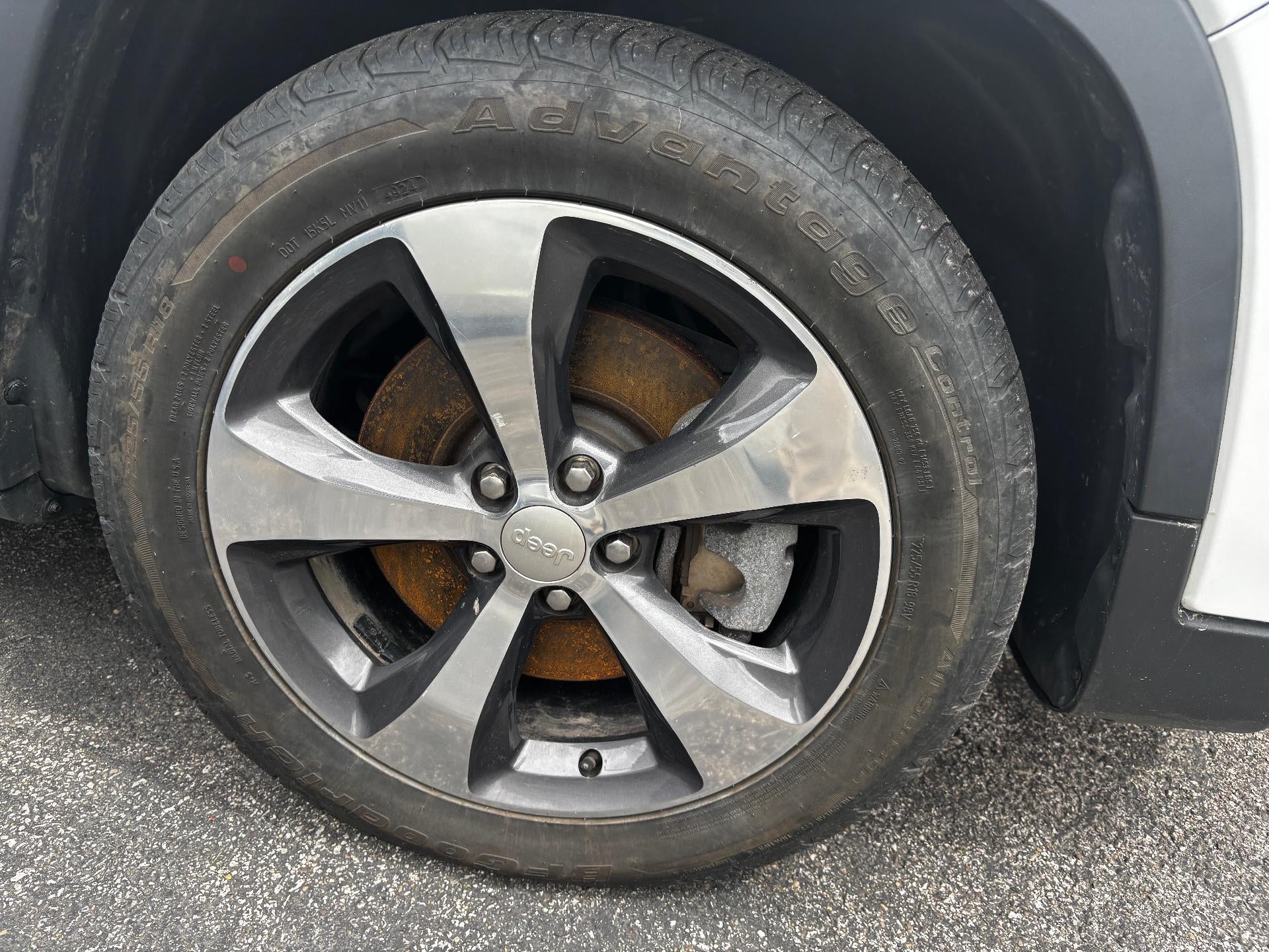 2019 Jeep Cherokee Limited FWD