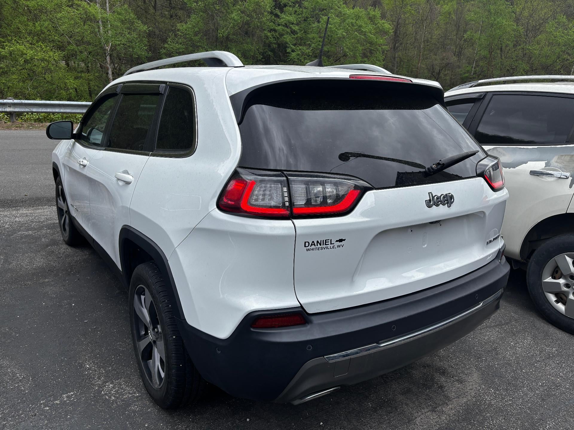 2019 Jeep Cherokee Limited FWD