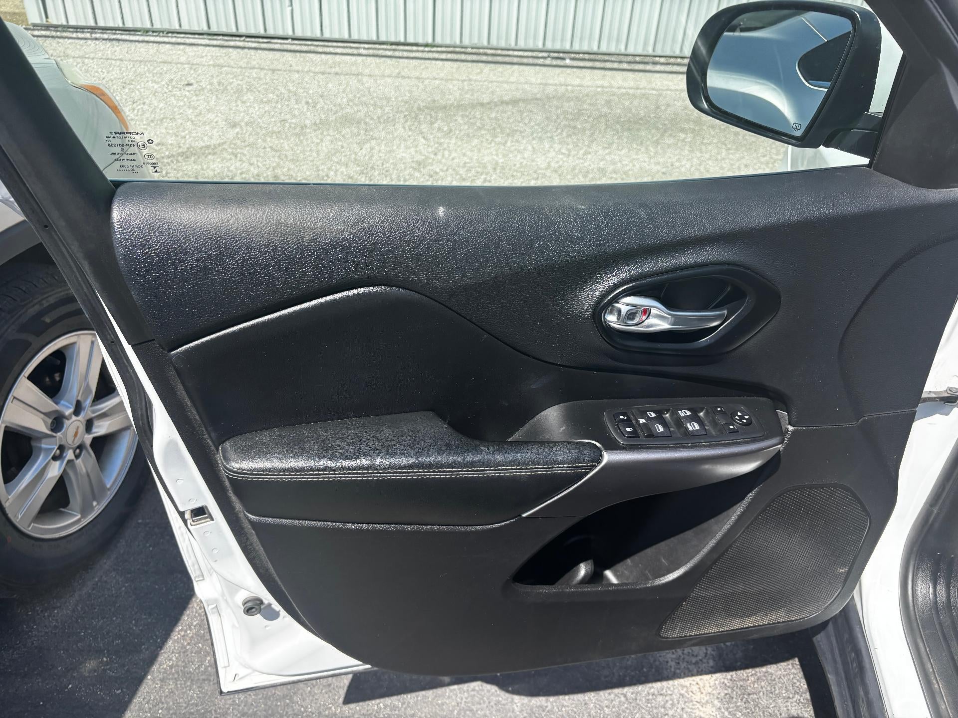 2021 Jeep Cherokee Latitude Lux 4x4