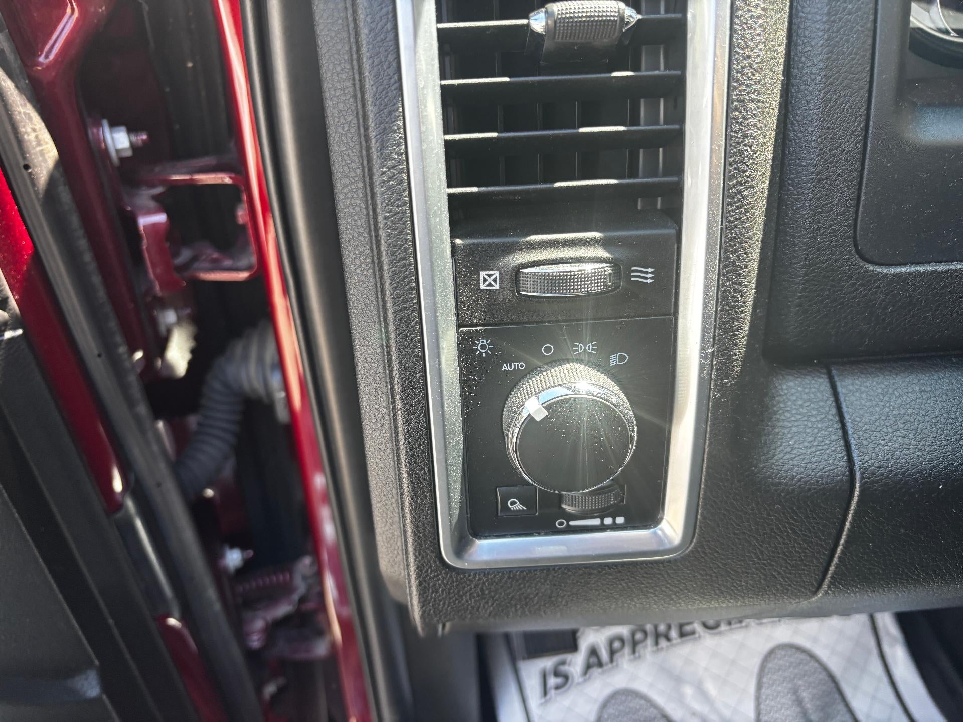 2023 RAM 1500 Classic Warlock Quad Cab 4x4 6'4" Box