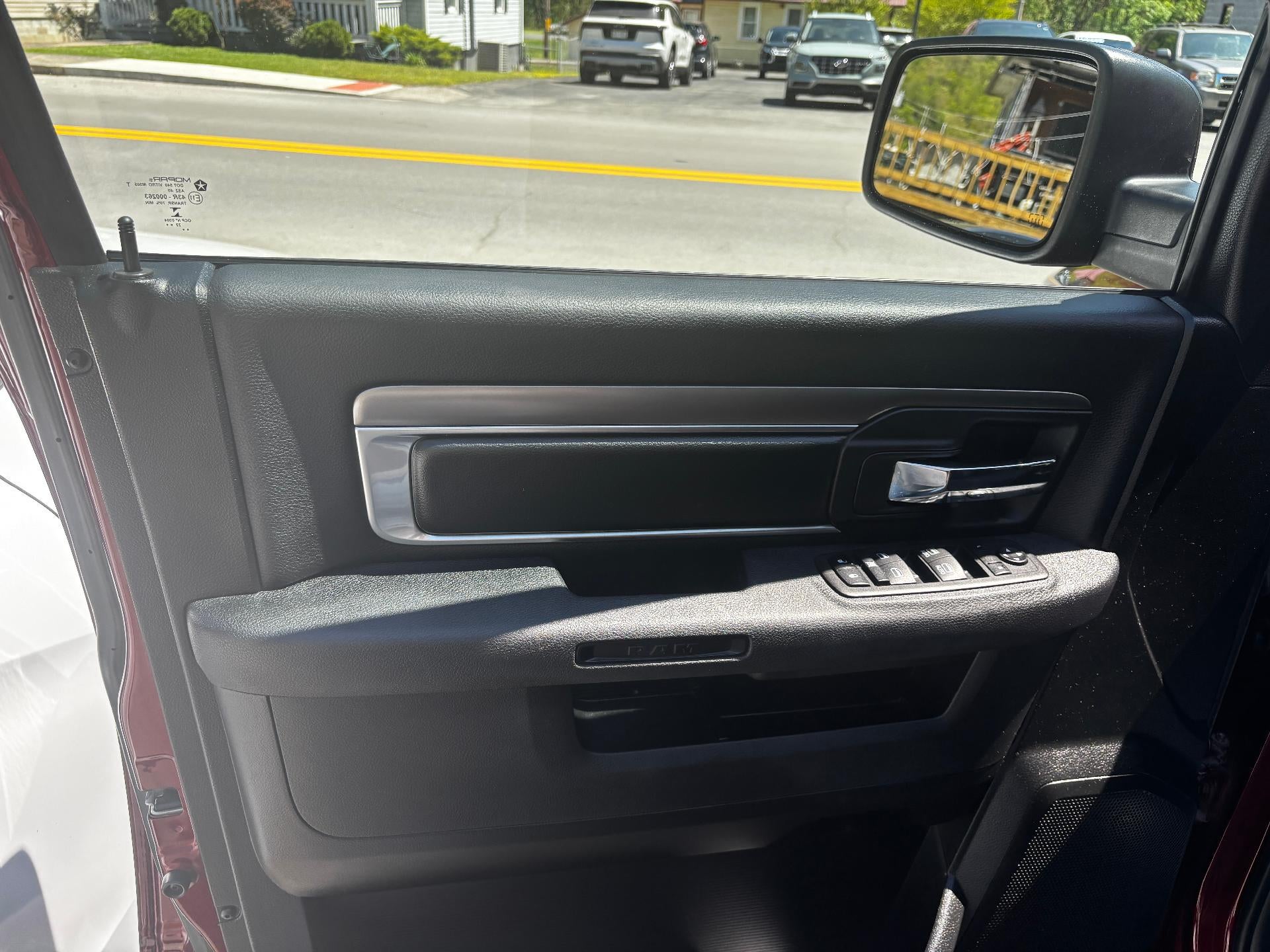 2023 RAM 1500 Classic Warlock Quad Cab 4x4 6'4" Box