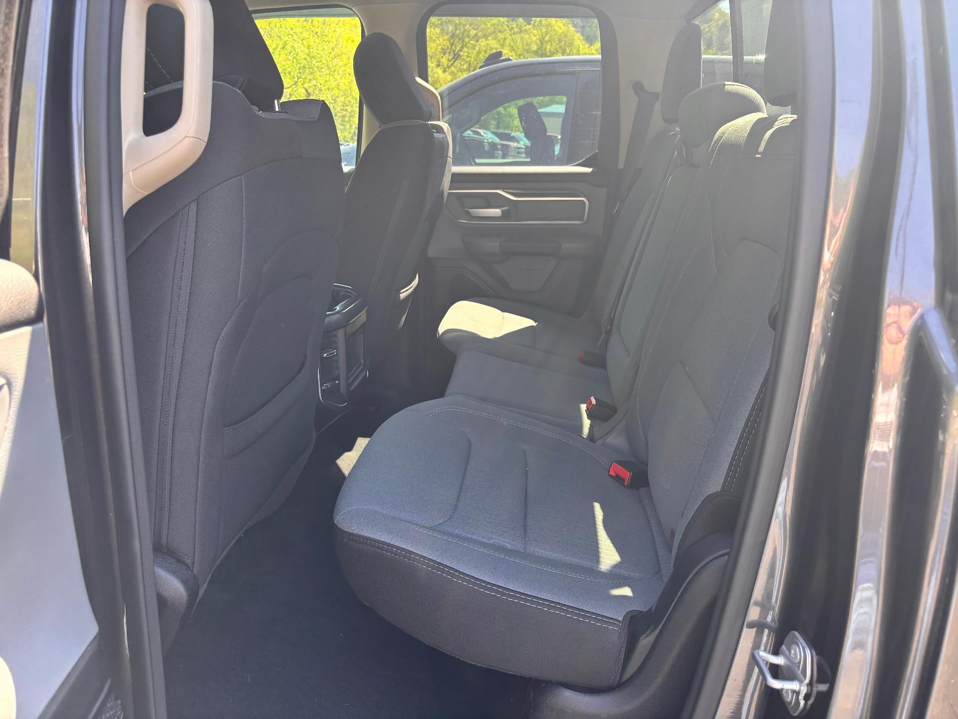 2020 RAM 1500 Big Horn Quad Cab 4x4 6'4" Box