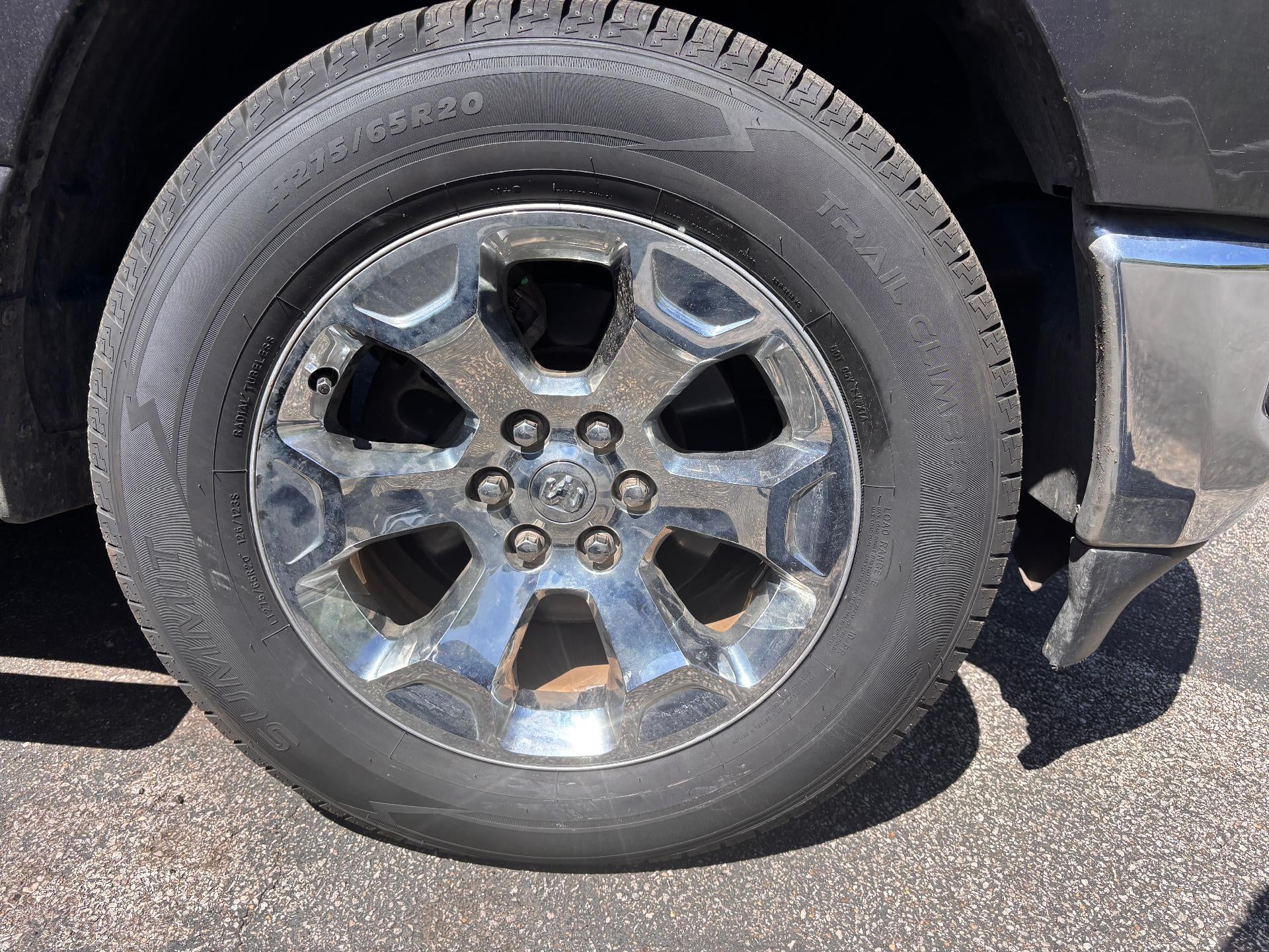 2020 RAM 1500 Big Horn Quad Cab 4x4 6'4" Box
