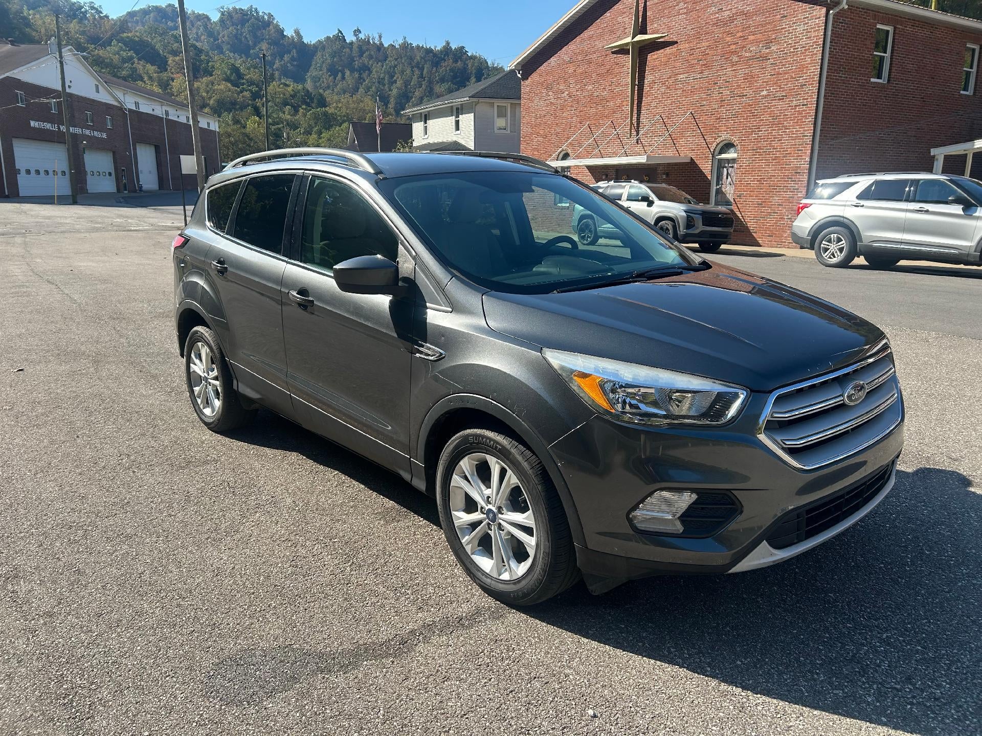 Used 2018 Ford Escape SE with VIN 1FMCU0G98JUB49039 for sale in Whitesville, WV