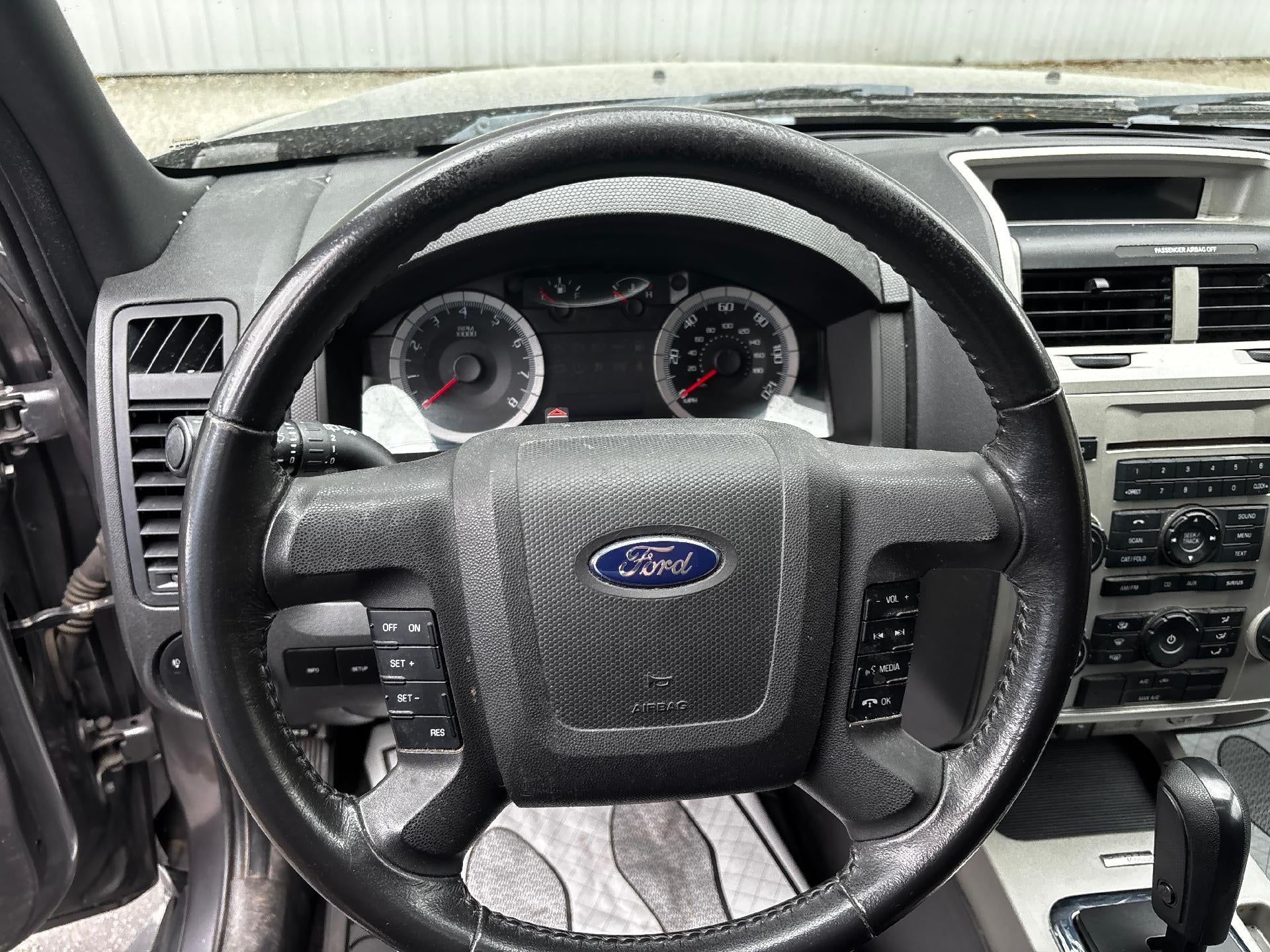 2009 Ford Escape XLT