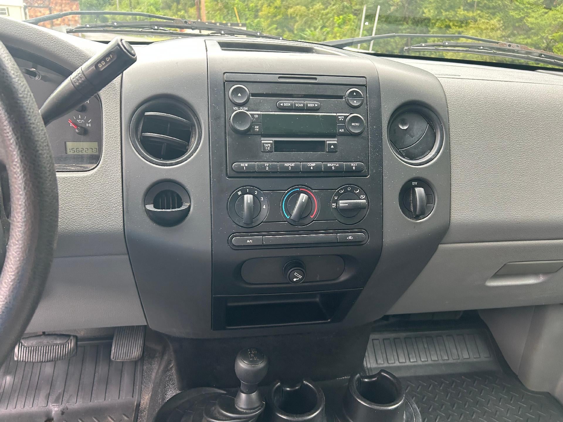 2006 Ford F-150 STX