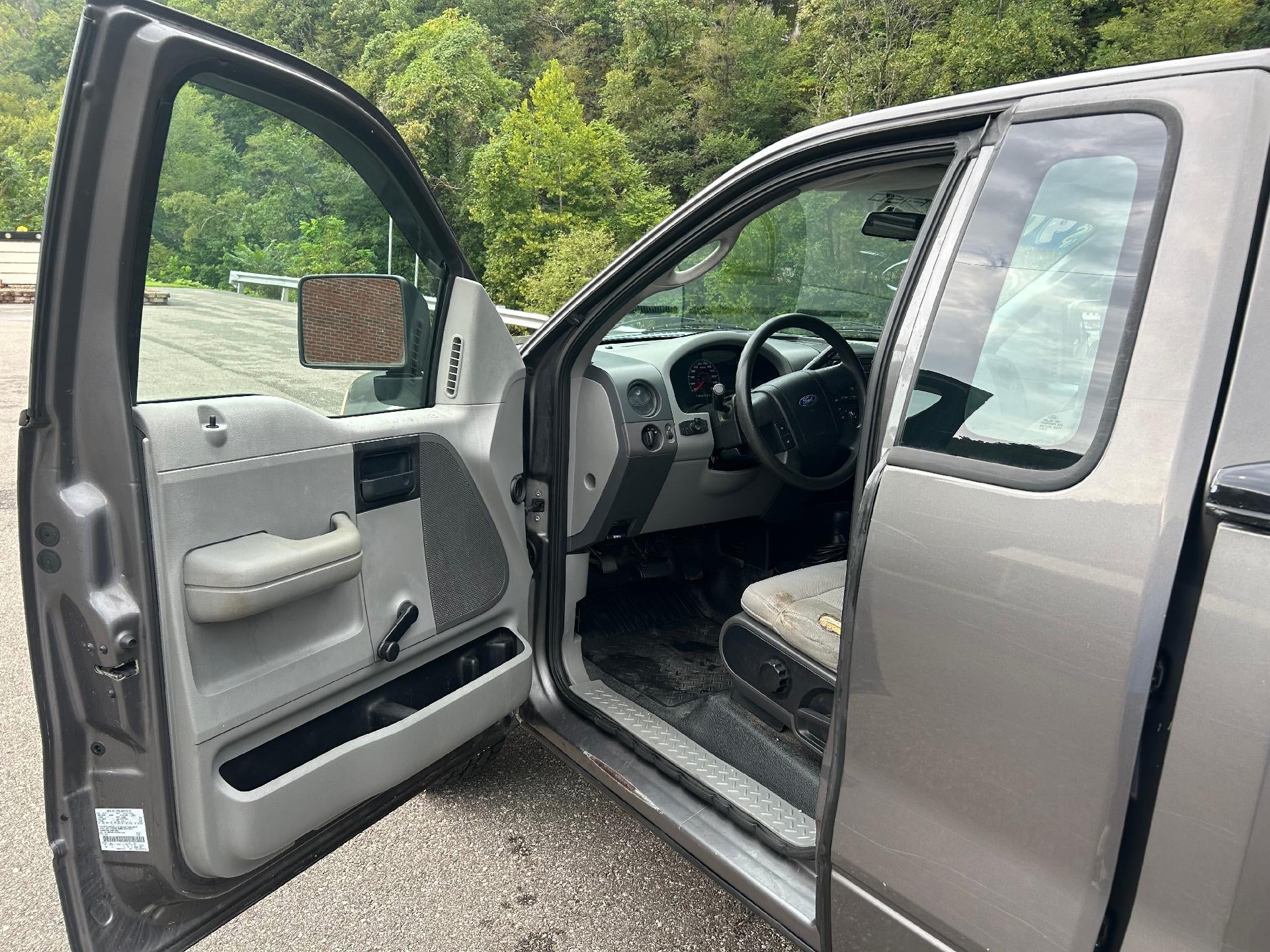 2006 Ford F-150 STX