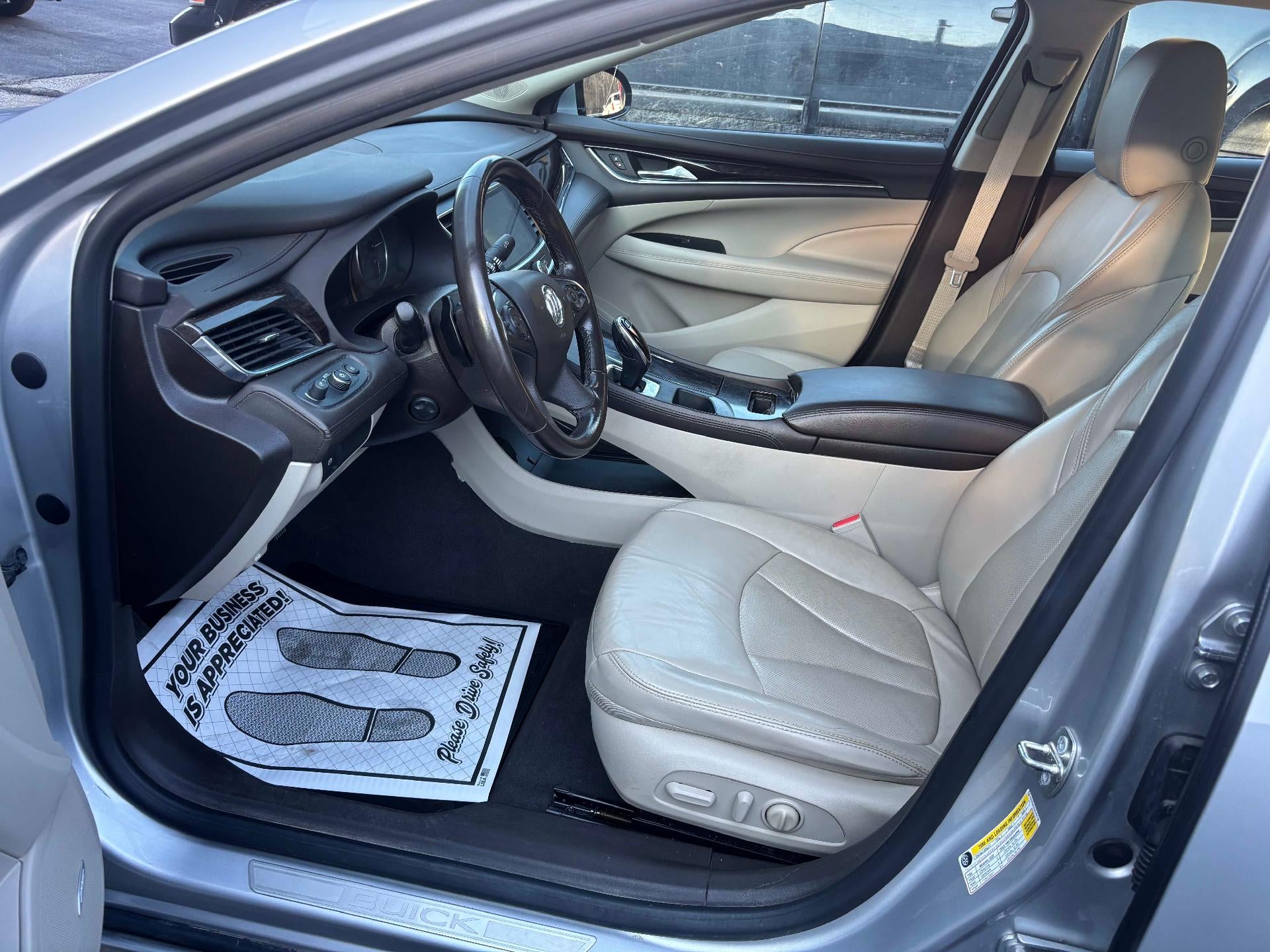 2017 Buick LaCrosse Essence