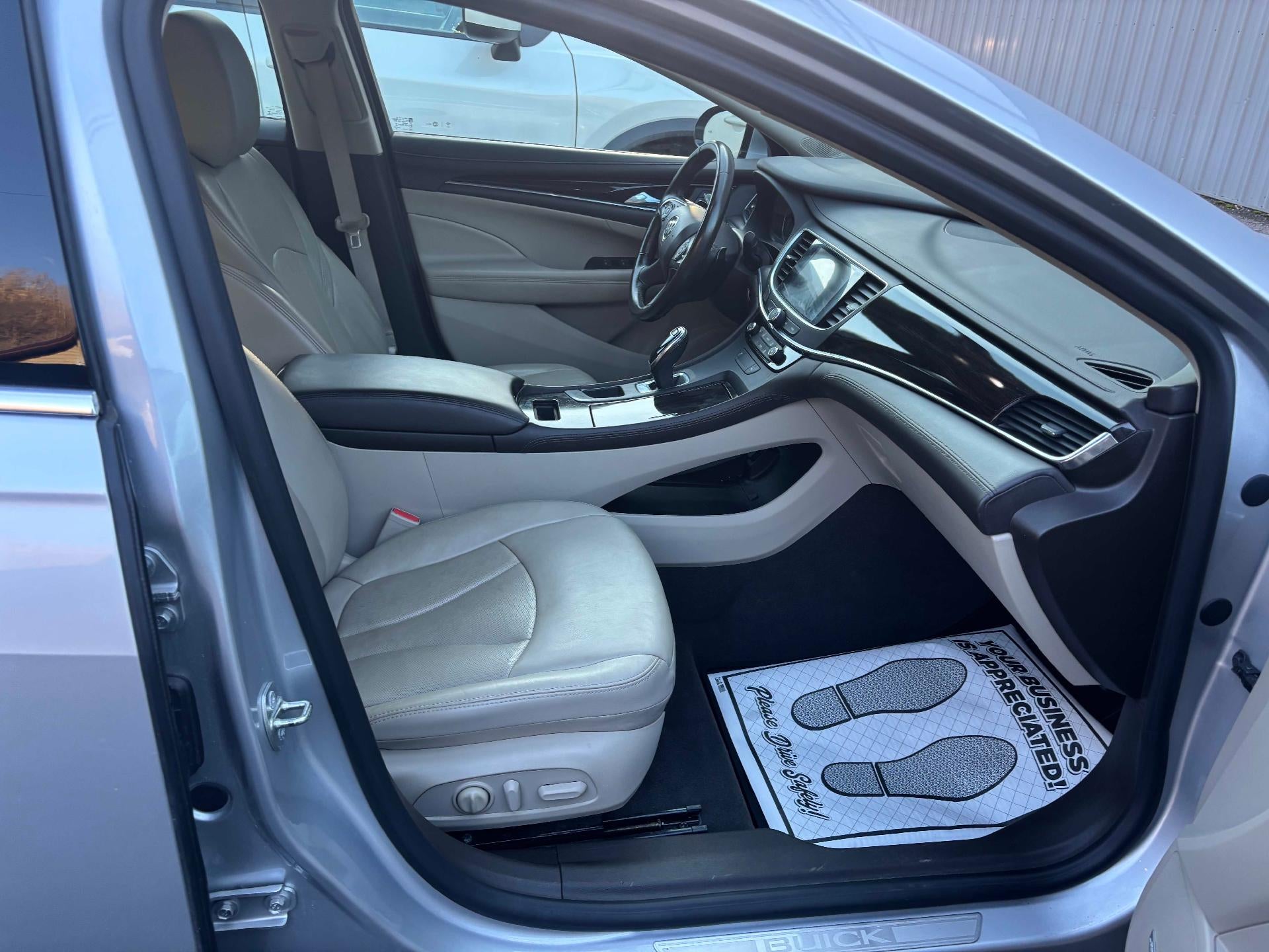 2017 Buick LaCrosse Essence