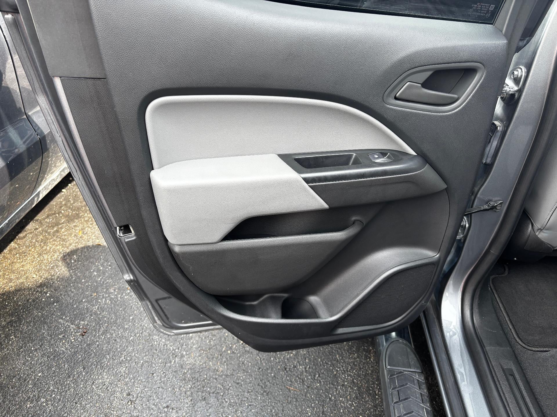 2022 Chevrolet Colorado WT