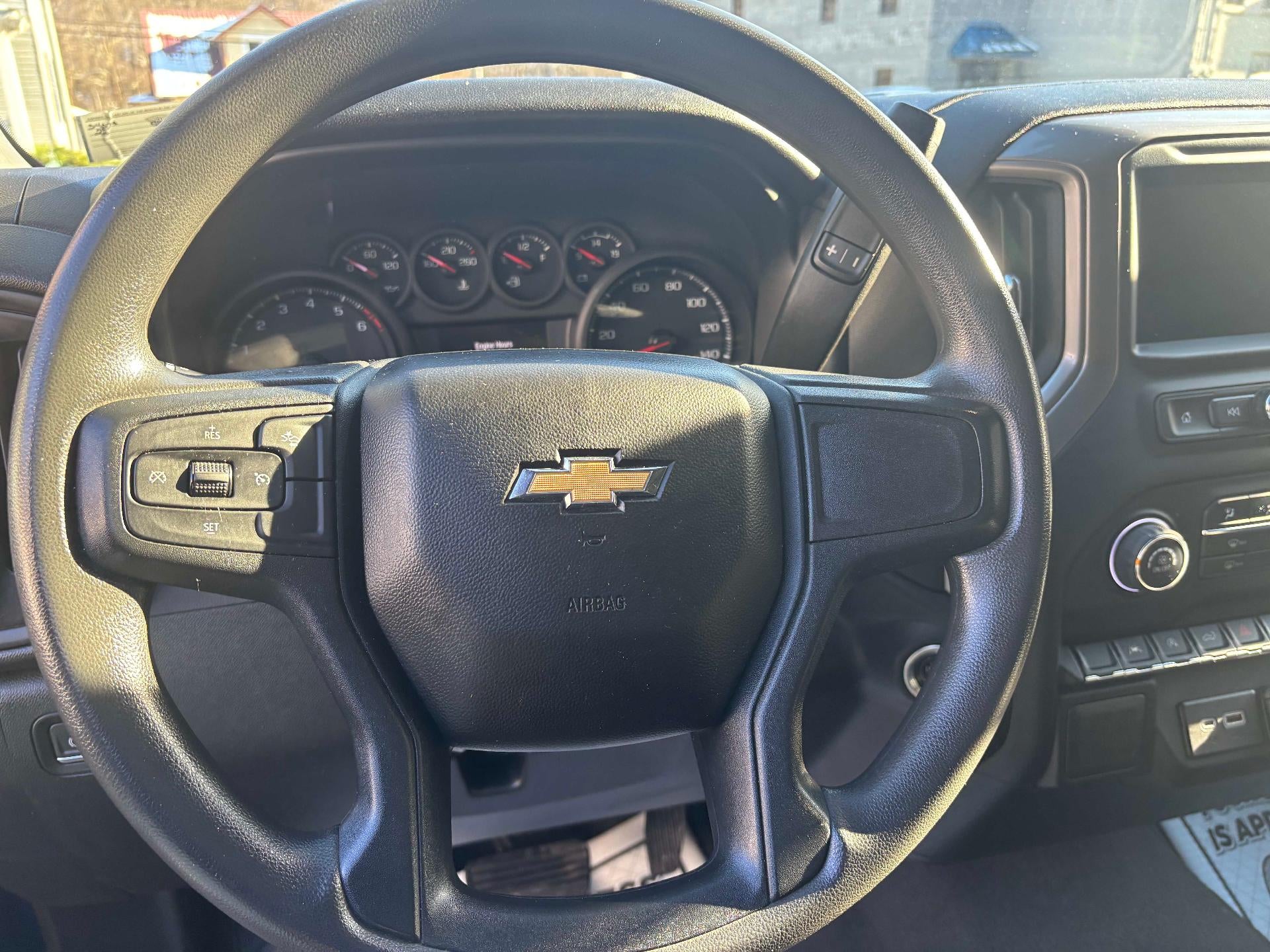 2022 Chevrolet Silverado 1500 Custom