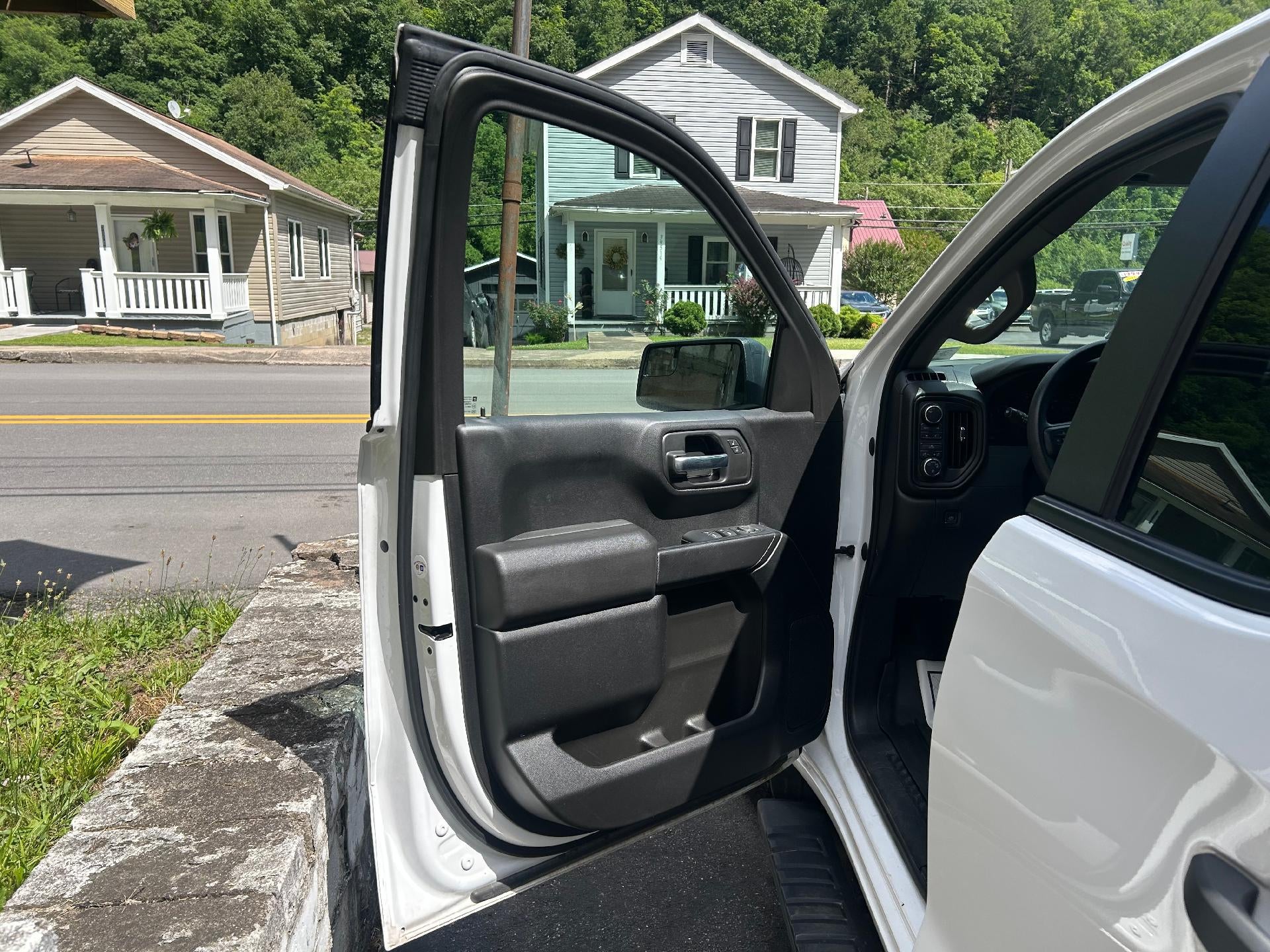 2023 Chevrolet Silverado 1500 WT