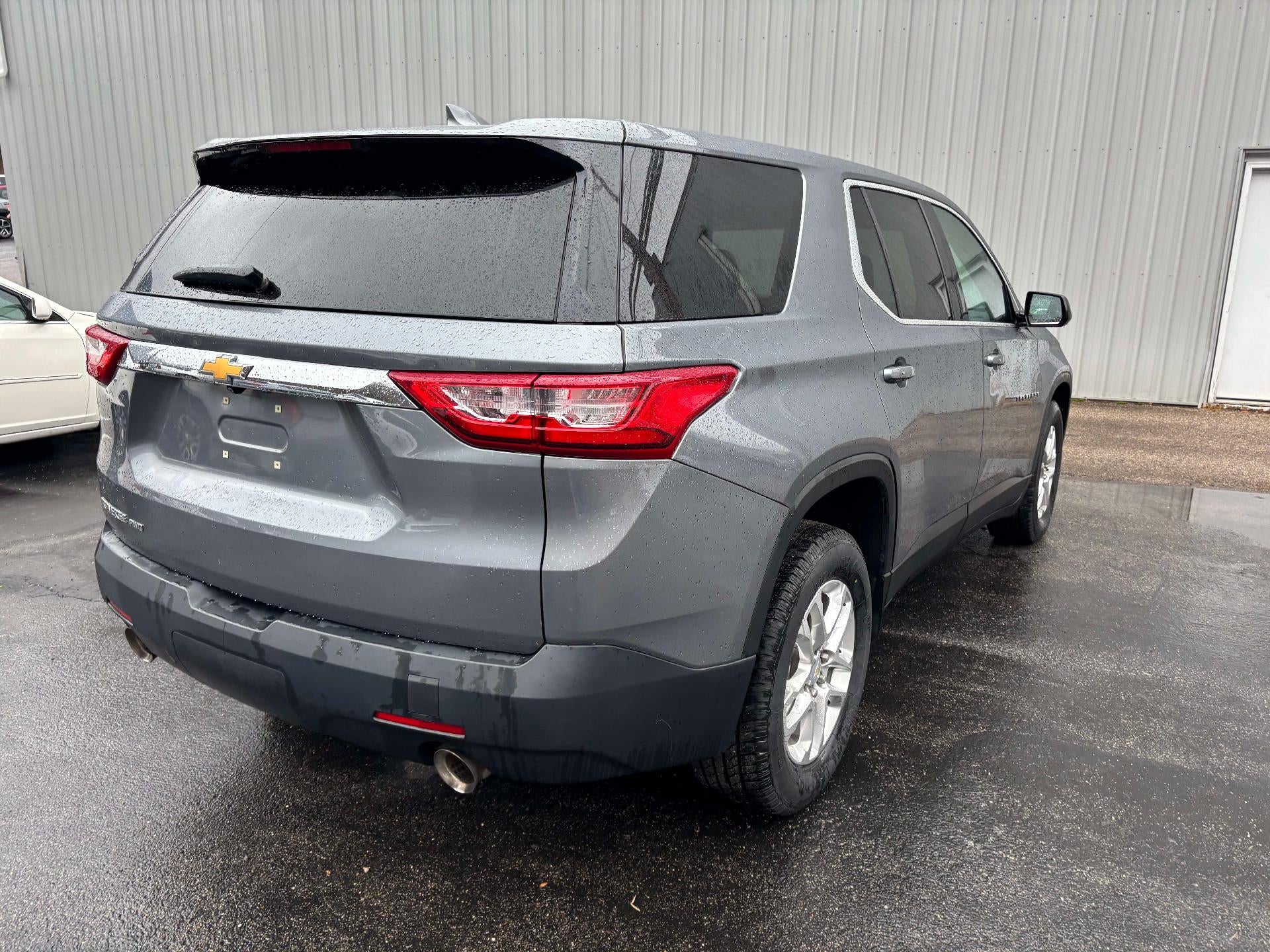 2021 Chevrolet Traverse LS