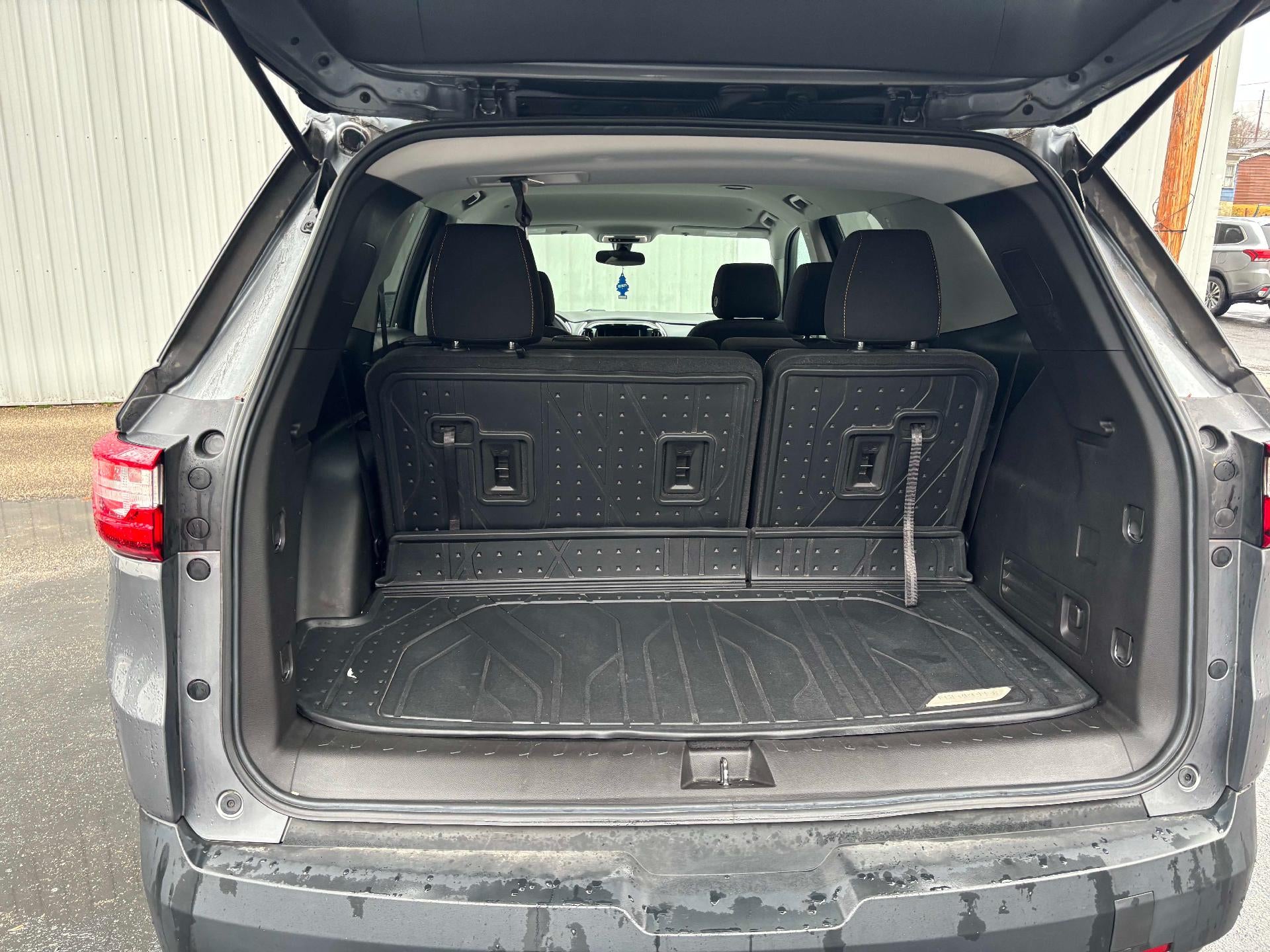 2021 Chevrolet Traverse LS