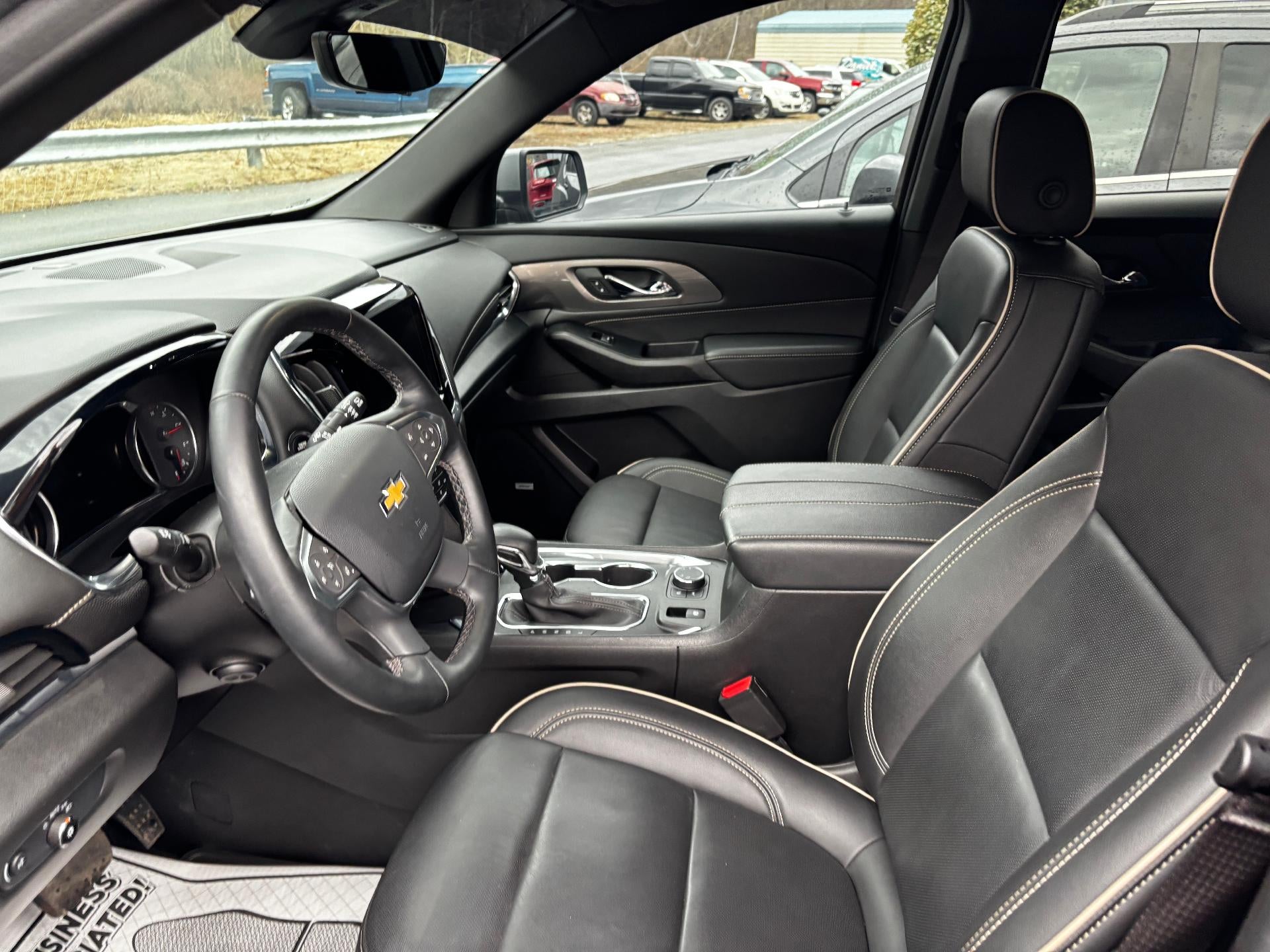 2023 Chevrolet Traverse Premier