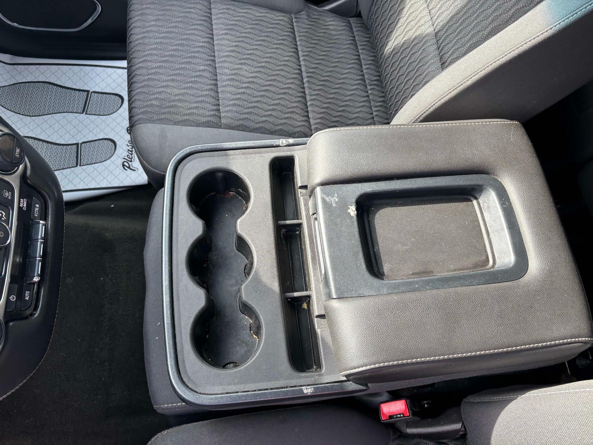 2016 Chevrolet Suburban LS