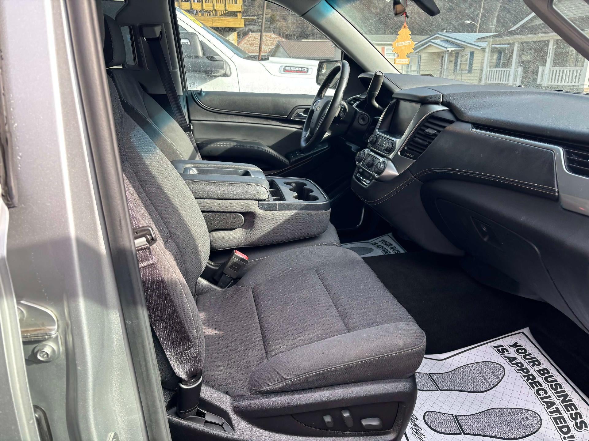 2016 Chevrolet Suburban LS