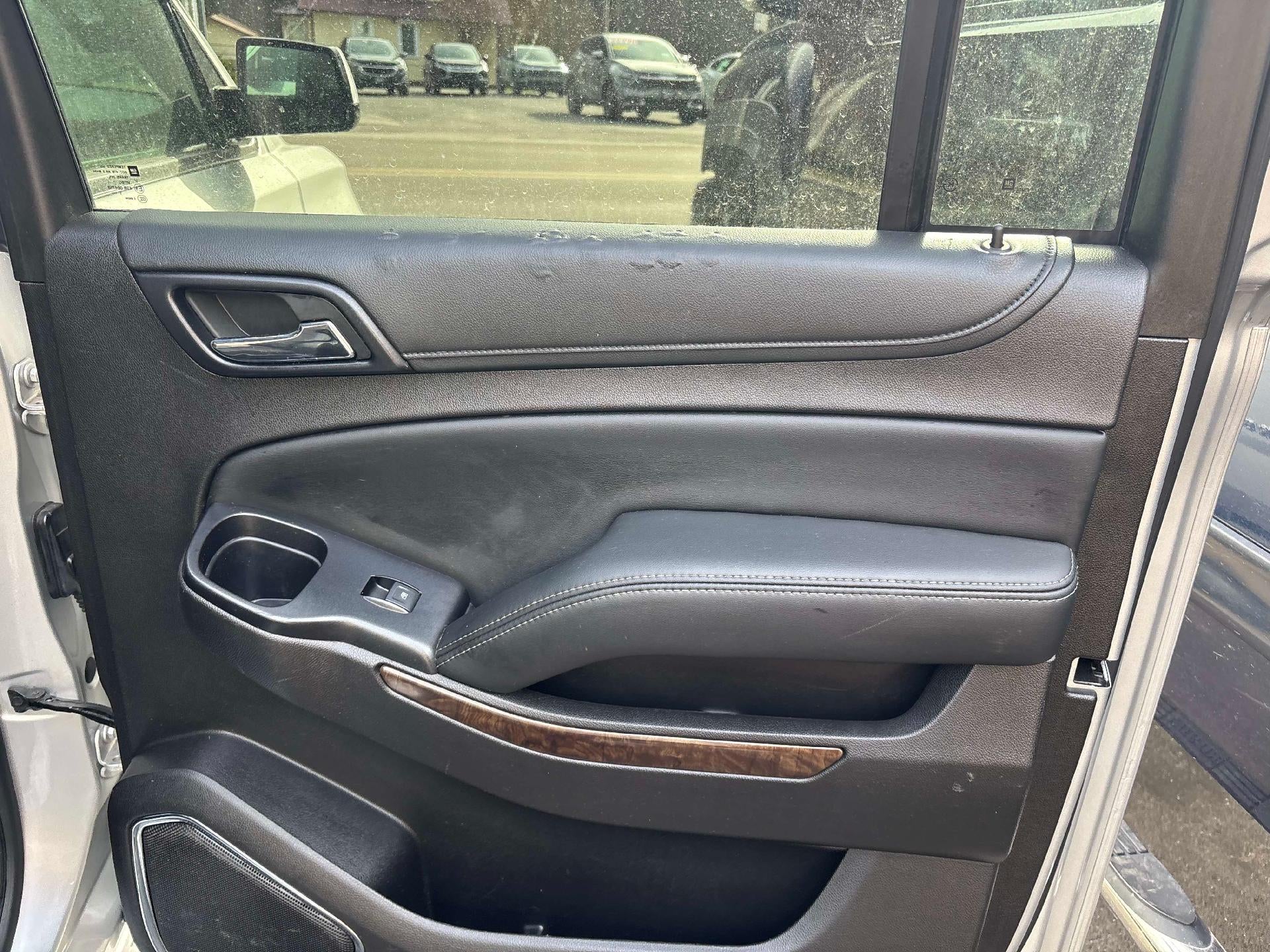 2016 Chevrolet Suburban LS