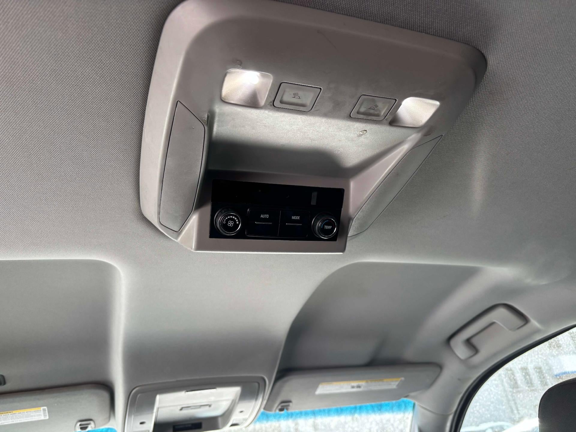 2016 Chevrolet Suburban LS