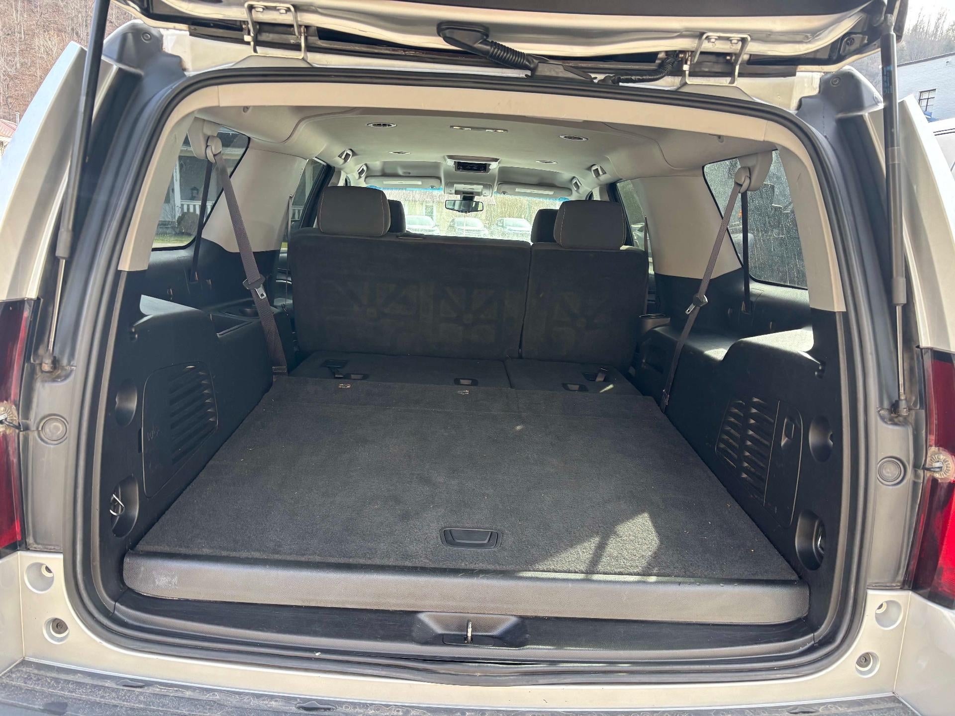 2016 Chevrolet Suburban LS