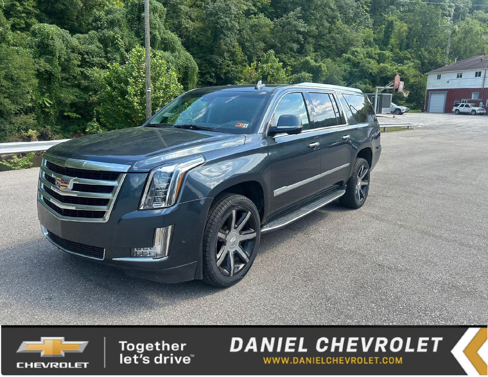 2019 Cadillac Escalade ESV Luxury