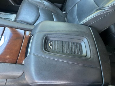 2019 Cadillac Escalade ESV Luxury