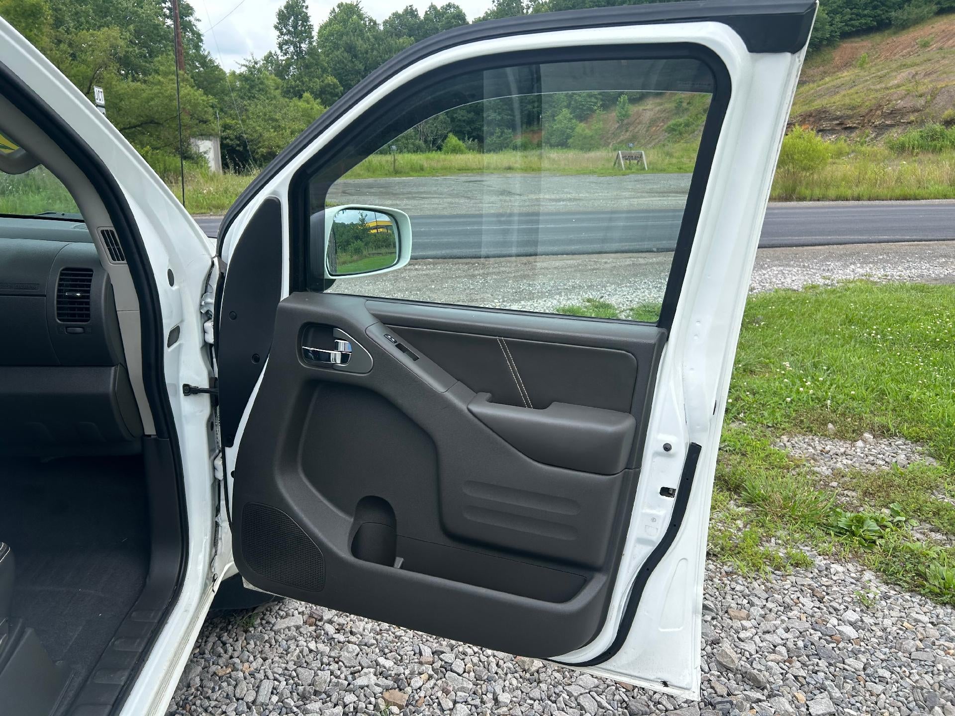 2020 Nissan Frontier Crew Cab PRO-4X 4x4