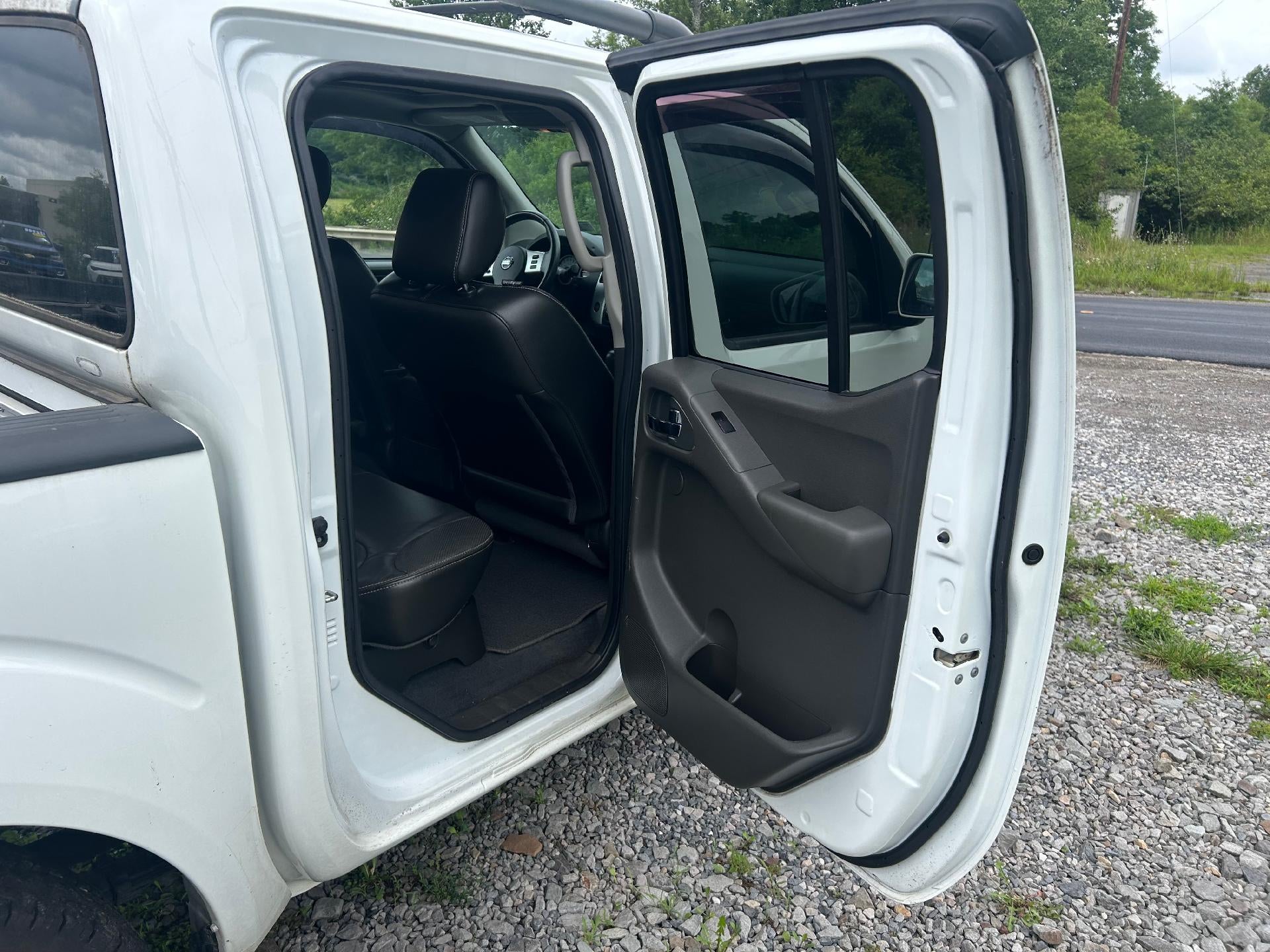 2020 Nissan Frontier Crew Cab PRO-4X 4x4