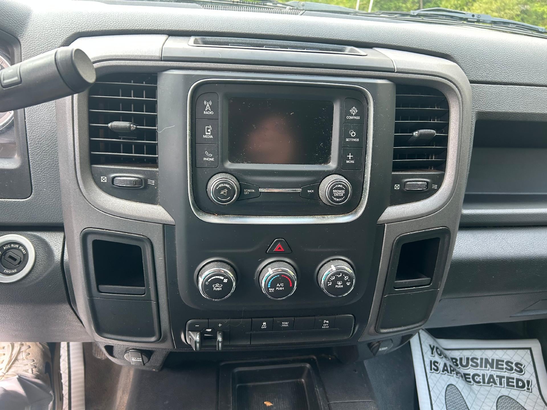 2017 RAM 3500 Tradesman Crew Cab 4x4 6'4" Box