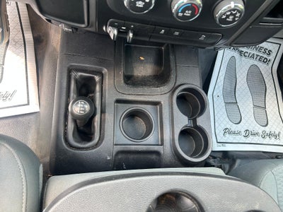 2017 RAM 3500 Tradesman Crew Cab 4x4 6'4" Box