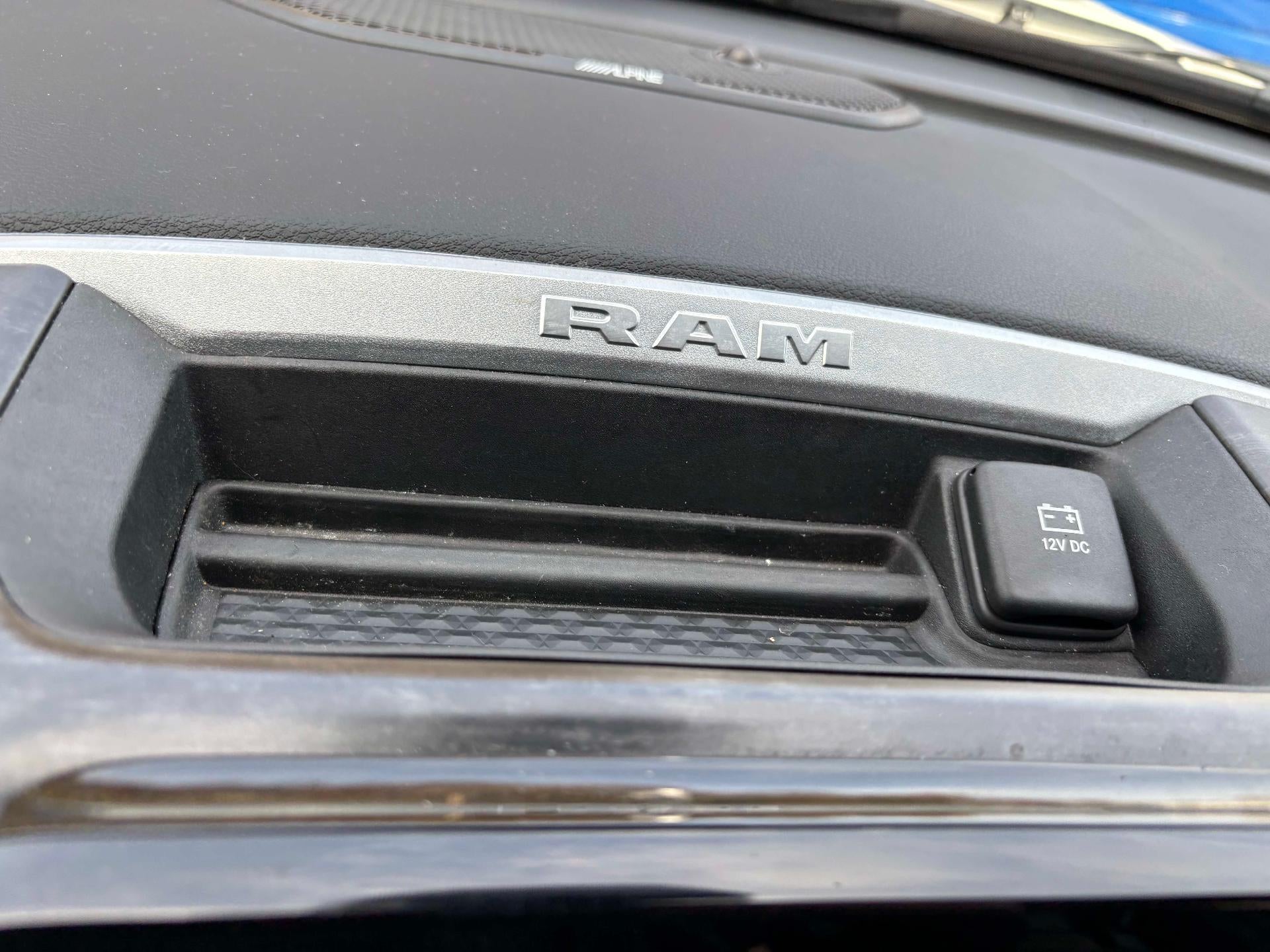 2024 RAM 2500 Big Horn Crew Cab 4x4 6'4" Box