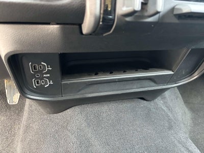 2024 RAM 2500 Big Horn Crew Cab 4x4 6'4" Box