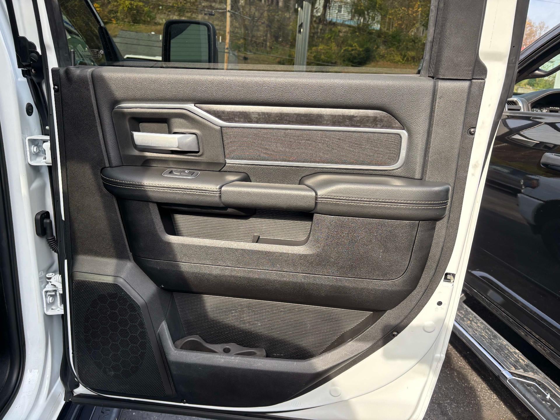 2024 RAM 2500 Big Horn Crew Cab 4x4 6'4" Box