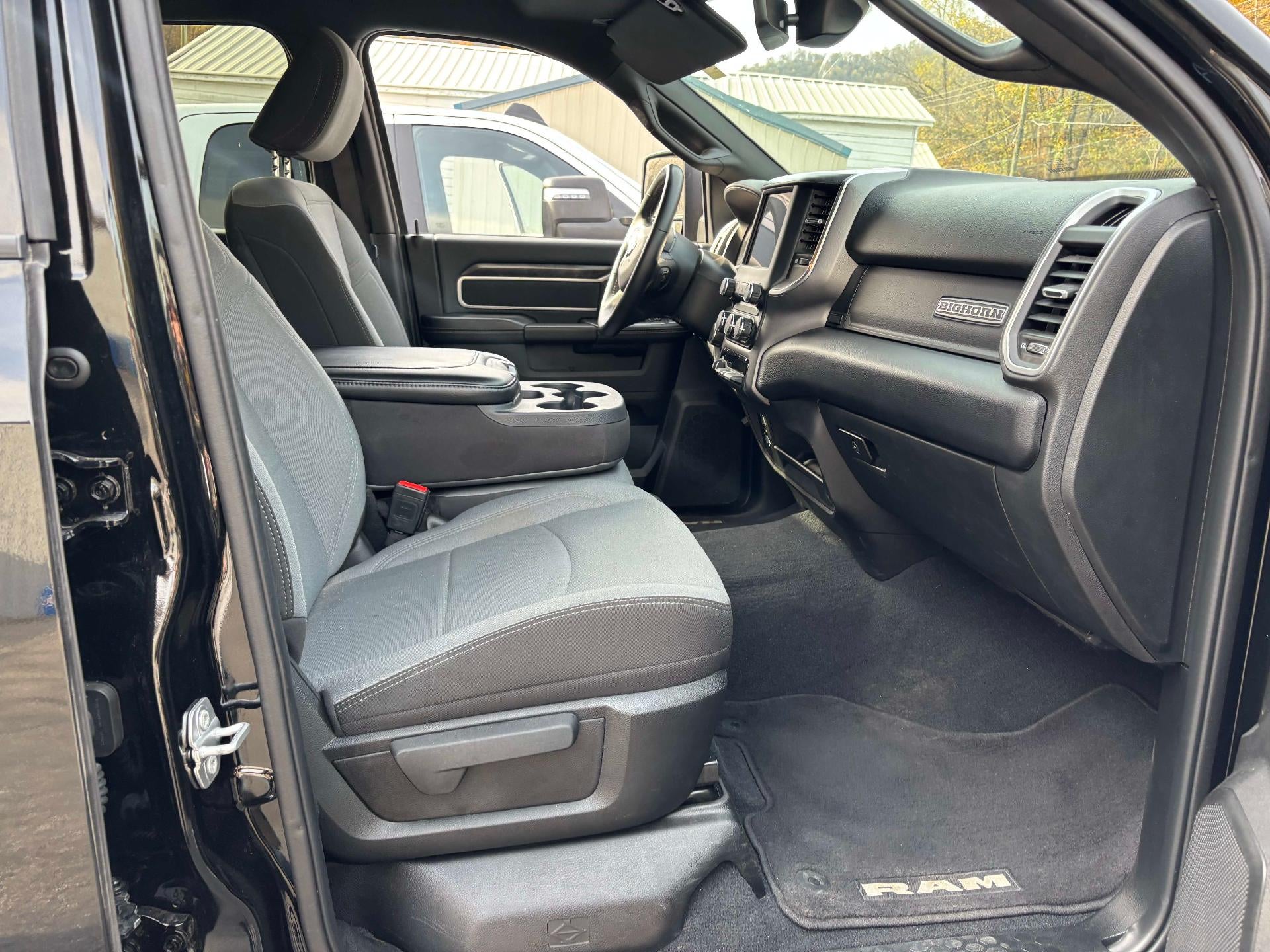 2024 RAM 2500 Big Horn Crew Cab 4x4 6'4" Box