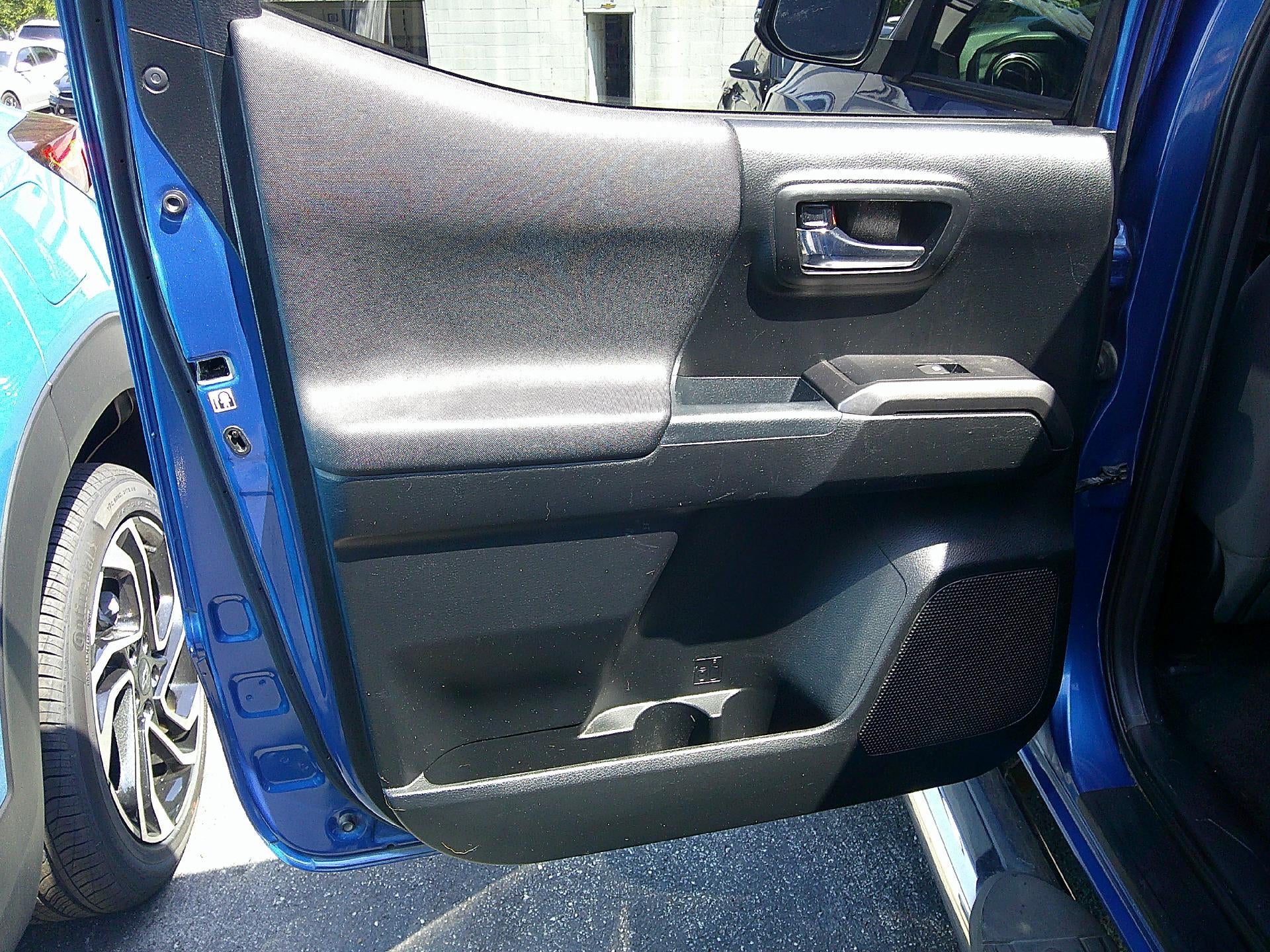 2018 Toyota Tacoma SR5 V6