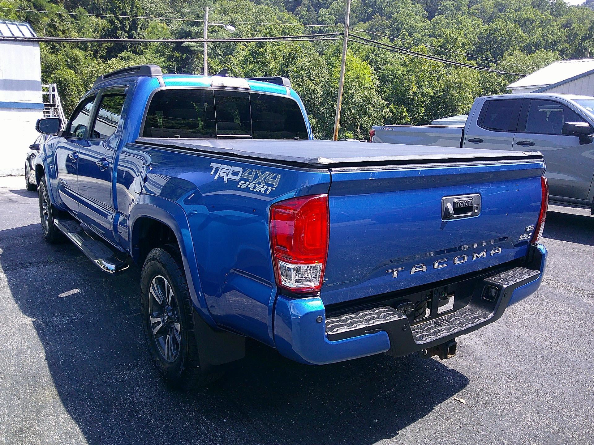 2018 Toyota Tacoma SR5 V6