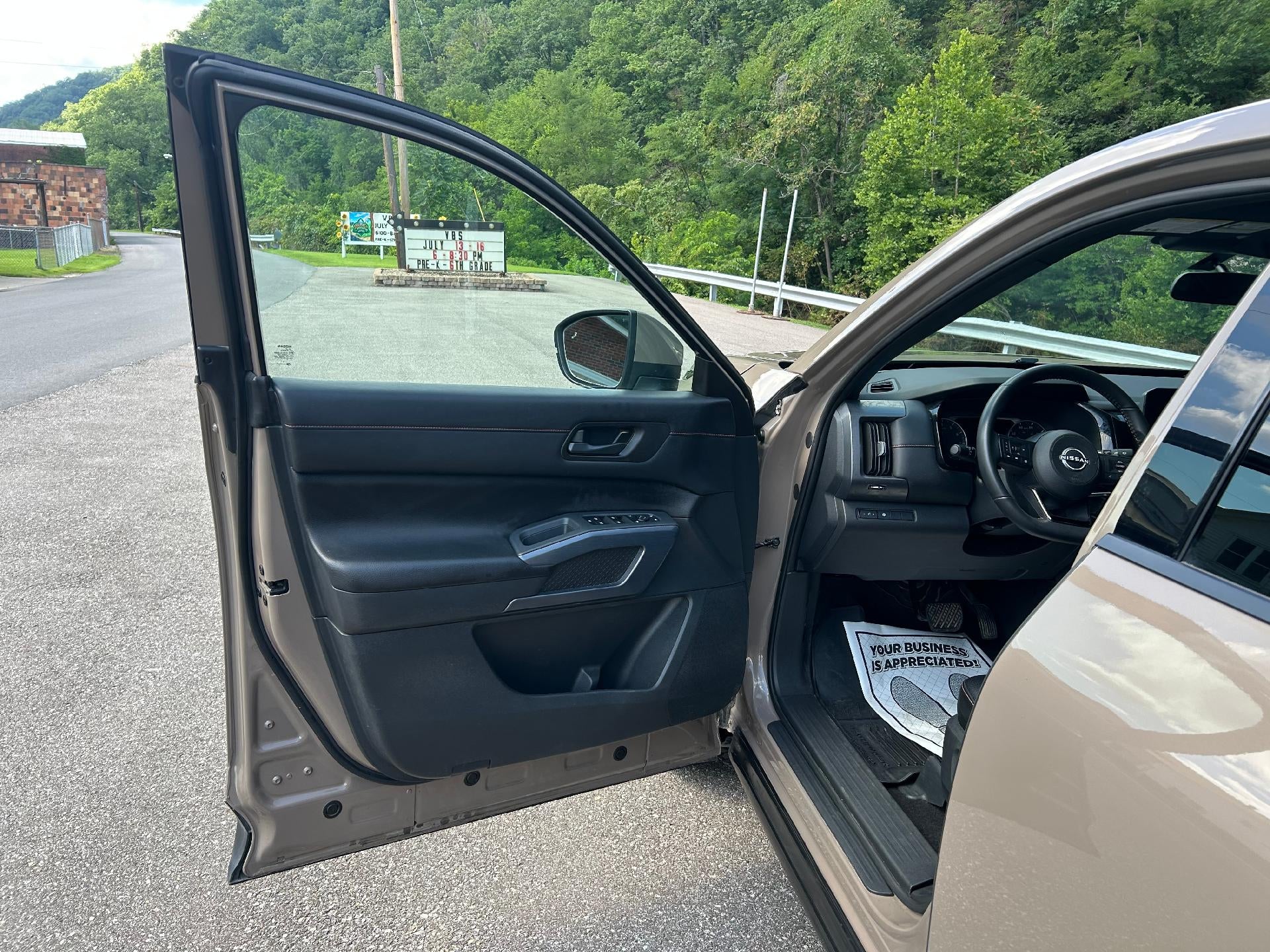 2024 Nissan Pathfinder Rock Creek 4WD