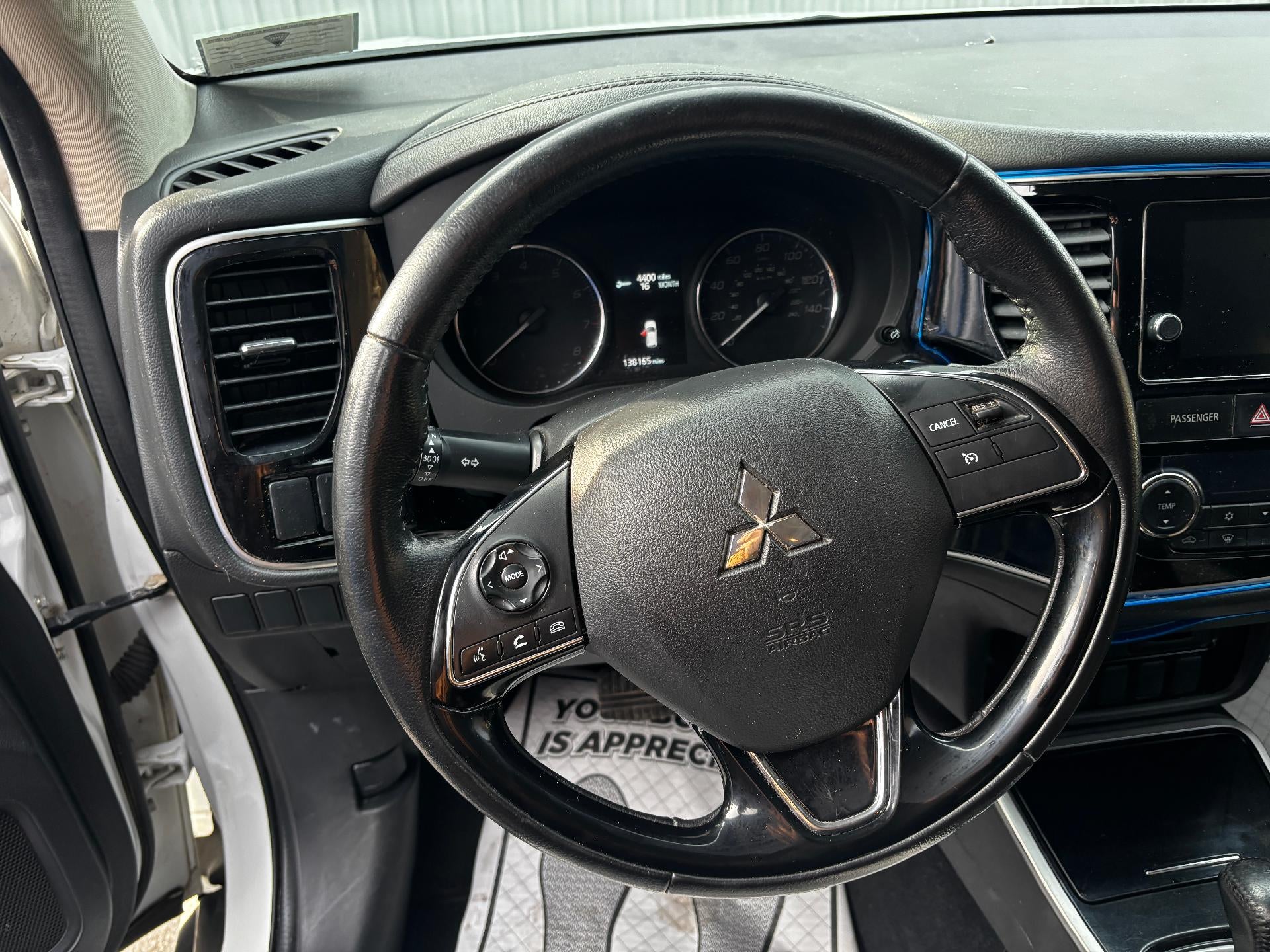 2017 Mitsubishi Outlander SE