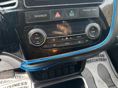 2017 Mitsubishi Outlander SE