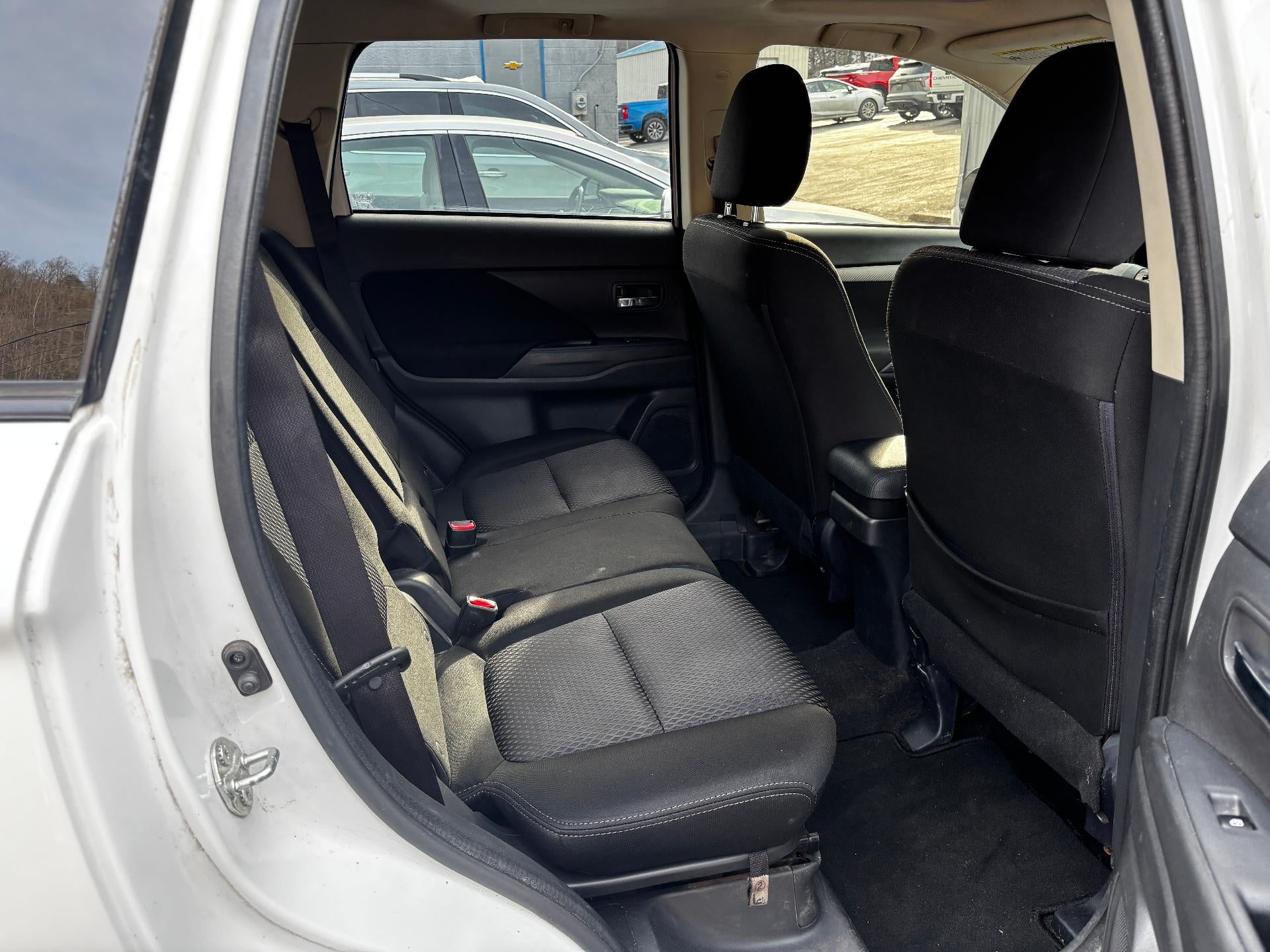 2017 Mitsubishi Outlander SE