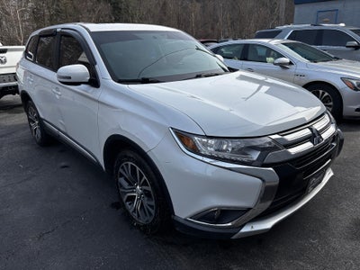 2017 Mitsubishi Outlander SE
