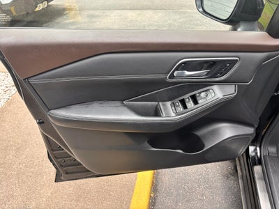 2023 Nissan Rogue Platinum Intelligent AWD