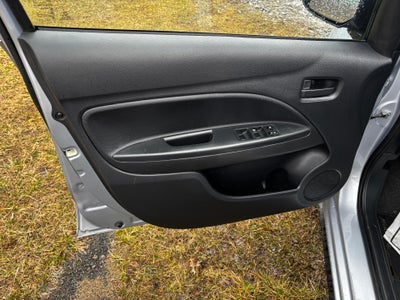 2024 Mitsubishi Mirage LE