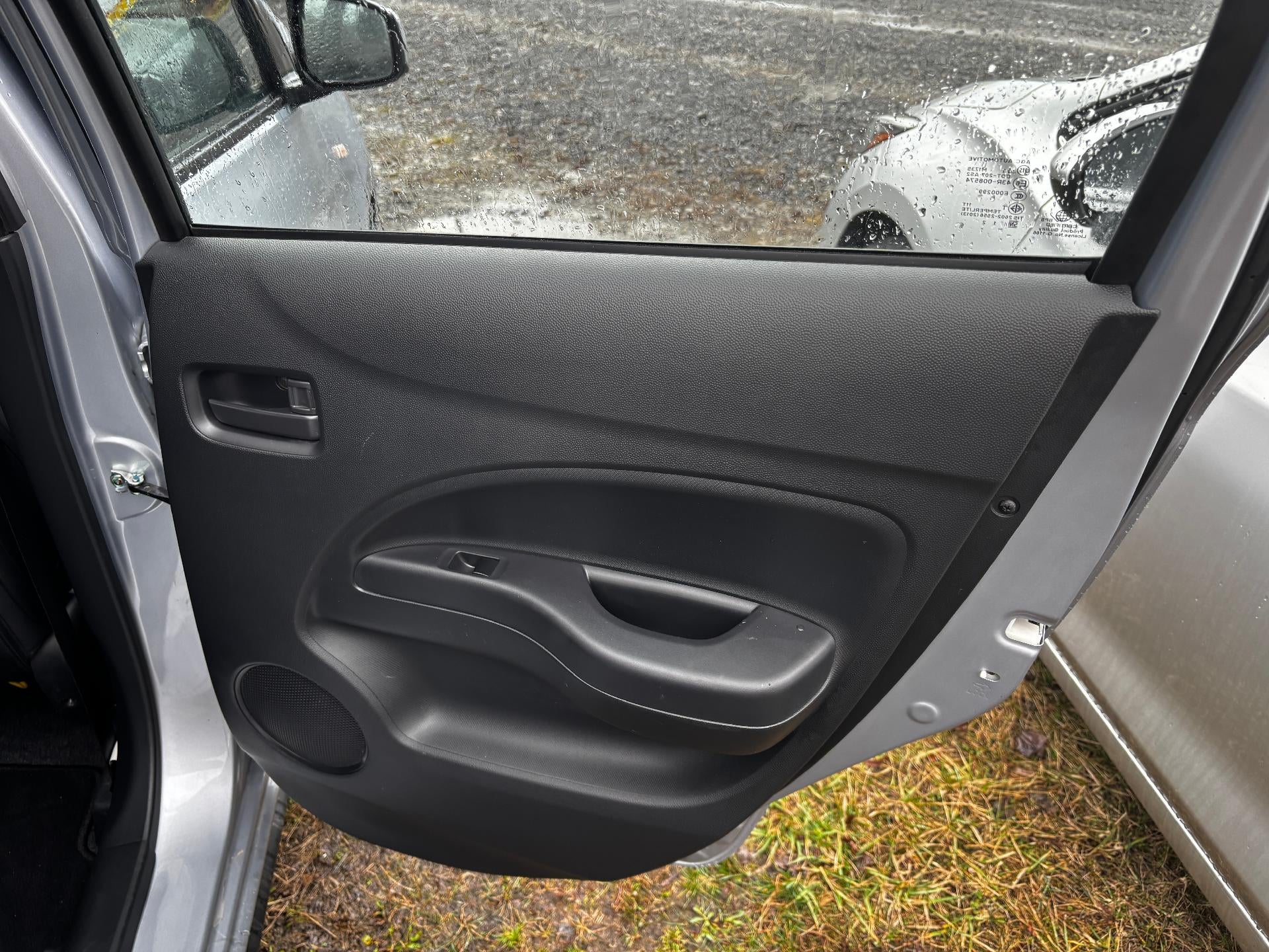 2024 Mitsubishi Mirage LE