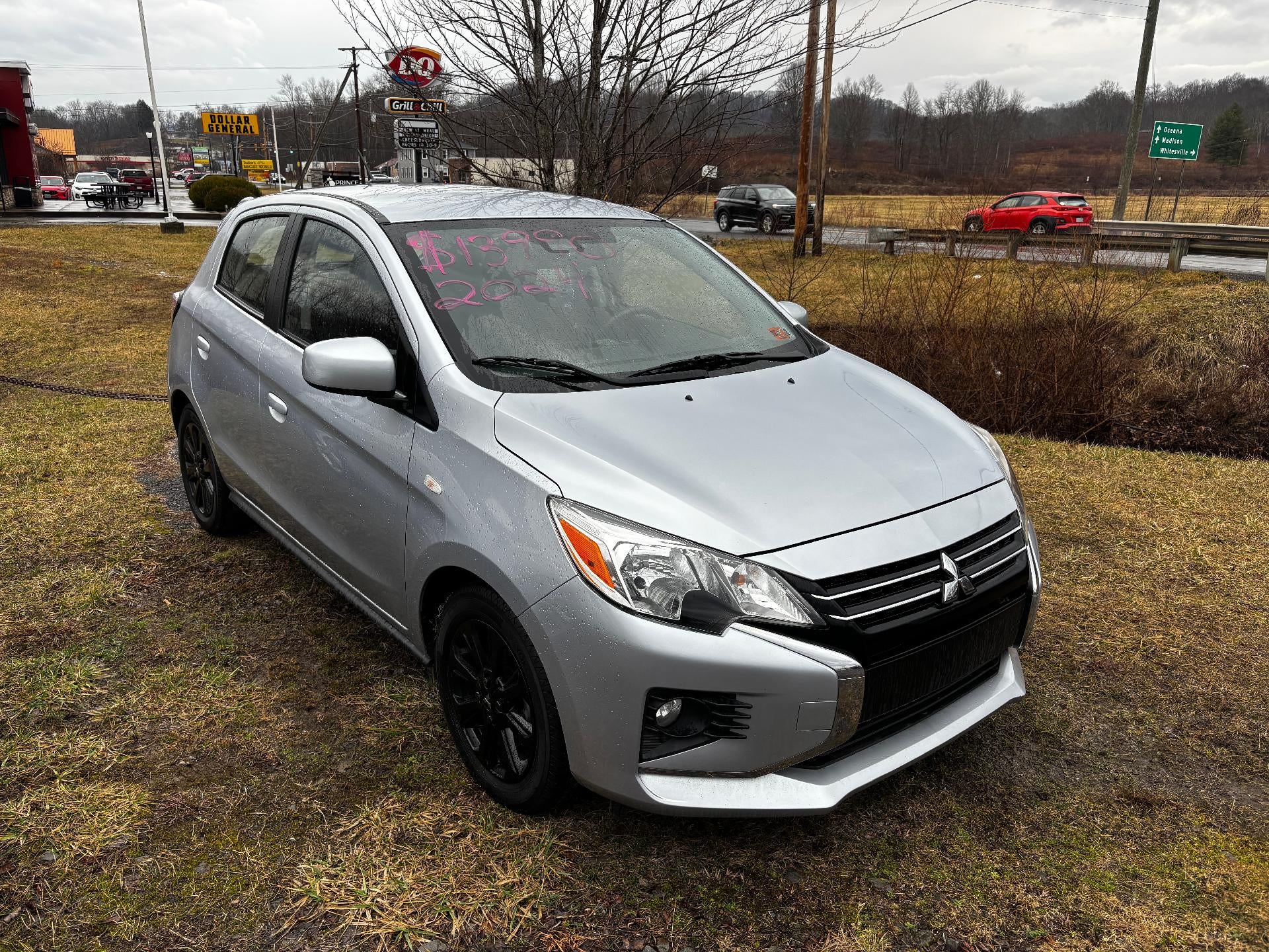 2024 Mitsubishi Mirage LE