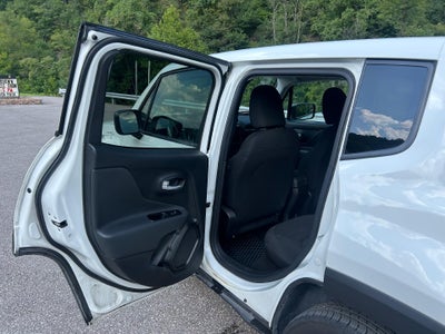 2023 Jeep Renegade Latitude